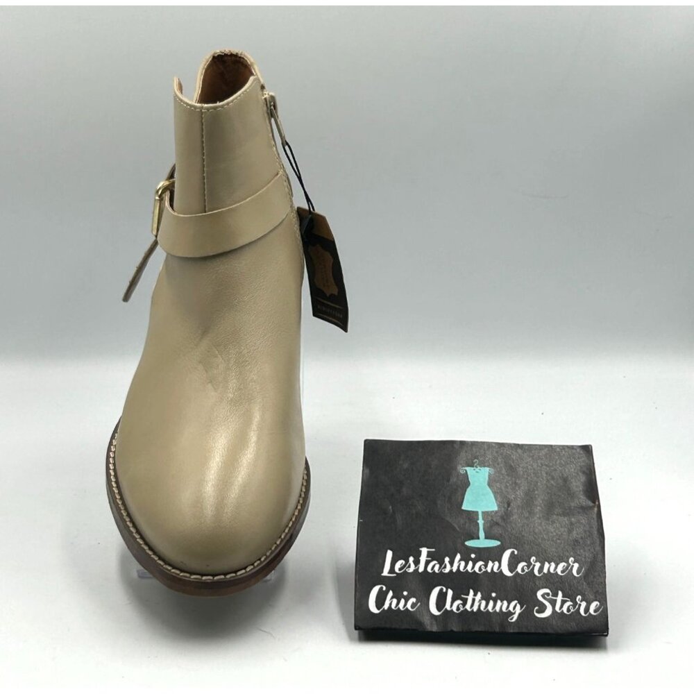 NWT Crevo Women's Beige Leather Strap Buckle Design Ankle Boots Size 8.5 2973 - Picture 16 of 16